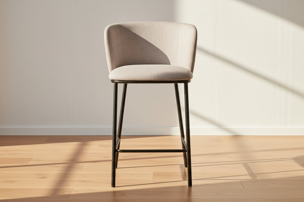 Chaise bar de cuisine beige - Rousseau Furniture - Souffle d'Intérieur