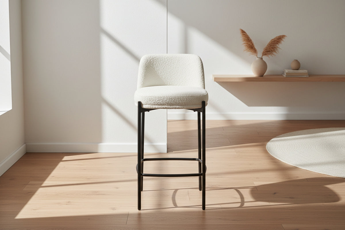 Chaise de bar bouclette blanche Ella – Assise pivotante confort