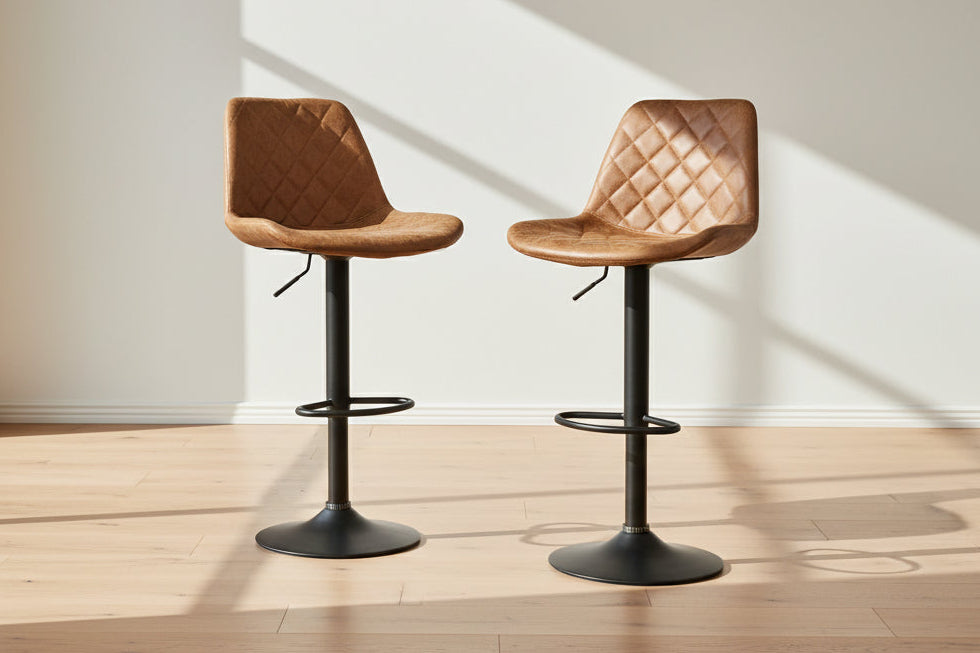 Chaise de bar design cognac - Rousseau Furniture - Souffle d'Intérieur