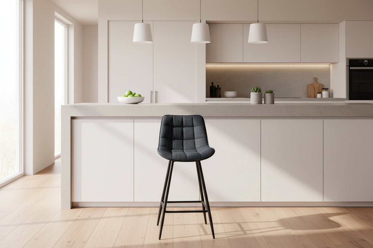 Chaise de bar en métal bleu foncé - Rousseau Furniture - Souffle d'Intérieur