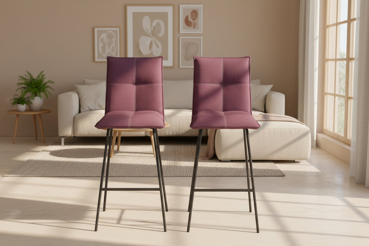 Chaise de bar Veronica – vue de face – tissu violet – pieds métal peint