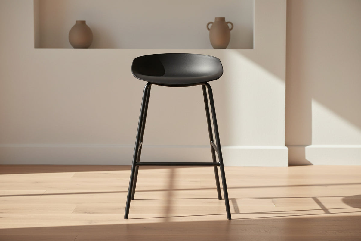 Chaise de comptoir noir - Rousseau Furniture - Souffle d'Intérieur
