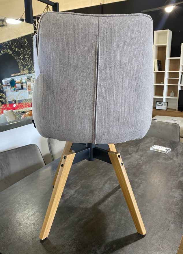 Chaise grise de salle à manger pivotante en tissu - Osly