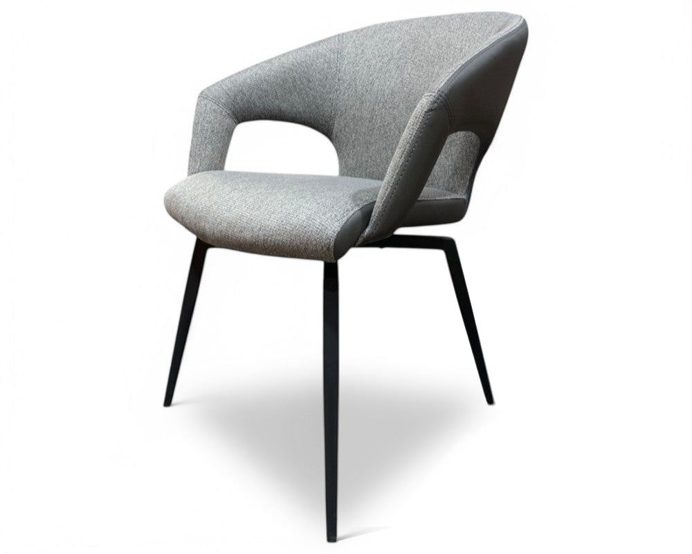 Chaise fauteuil de table pivotante gris clair pieds métal noir - Tablacasa - Souffle d'intérieur