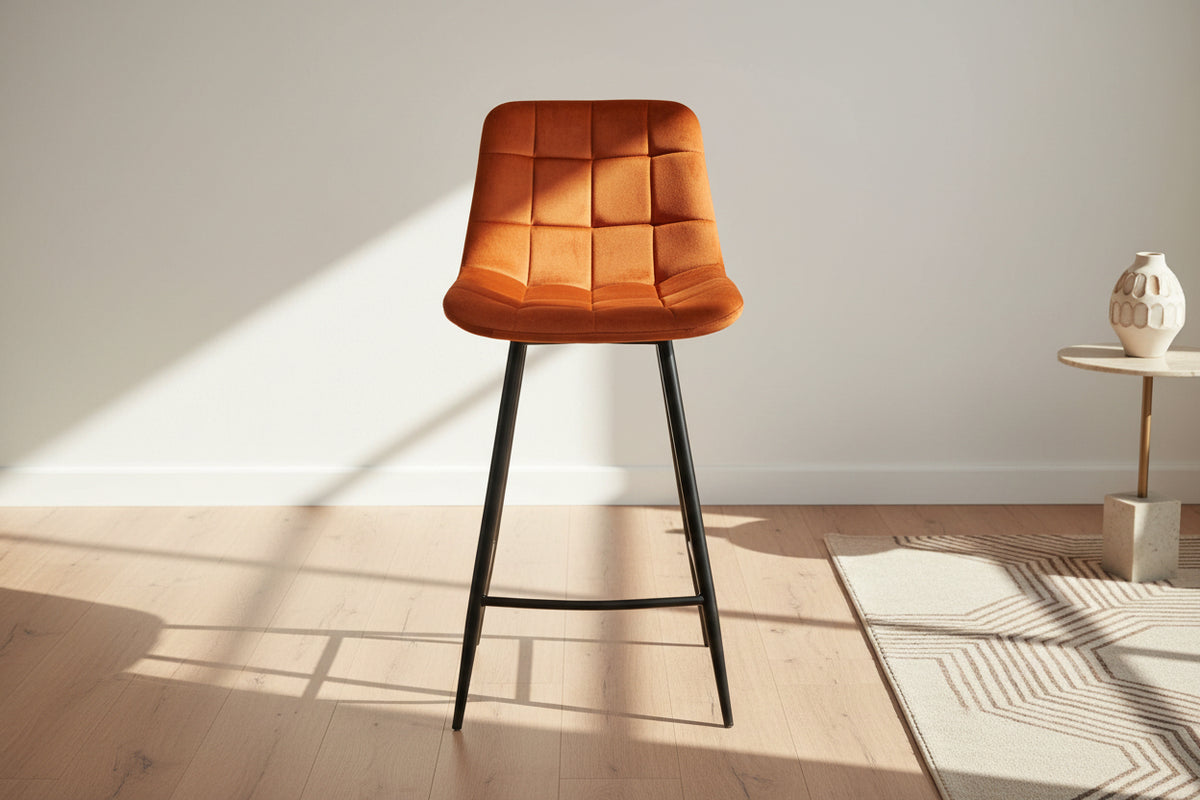 Chaises de bar avec 4 pieds orange - Rousseau Furniture - Souffle d'Intérieur