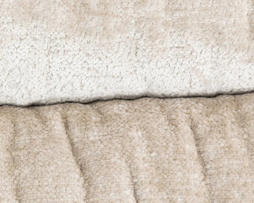 Détail dossier capitonné- Halo - tissu texturé 100 % polyester beige