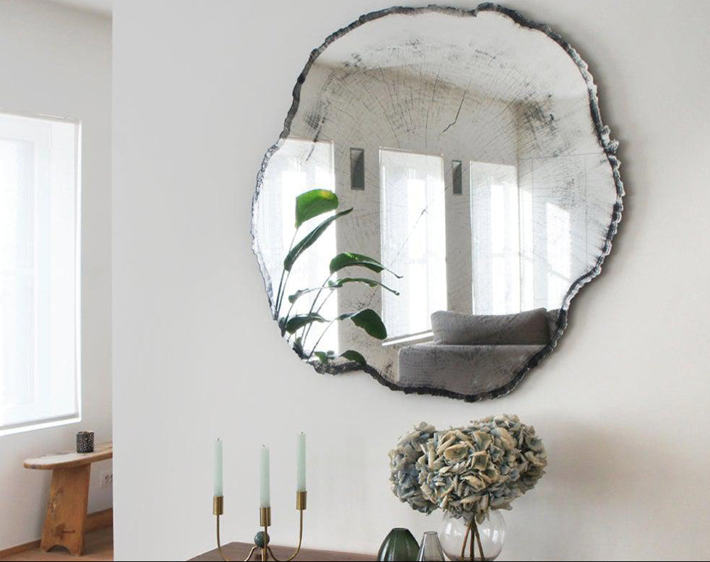 Miroir rond mural design Arbo en situation – salon – vue 3/4