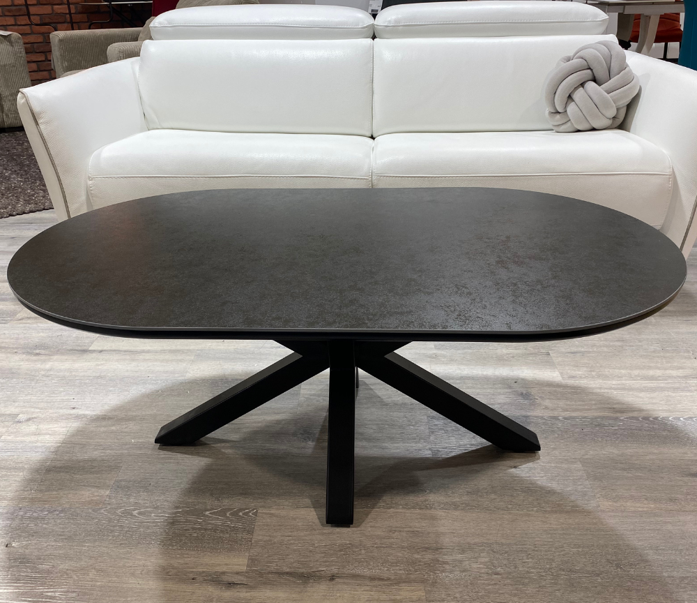 table basse ovale céramique design pieds noir métal - Souffle d'intérieur