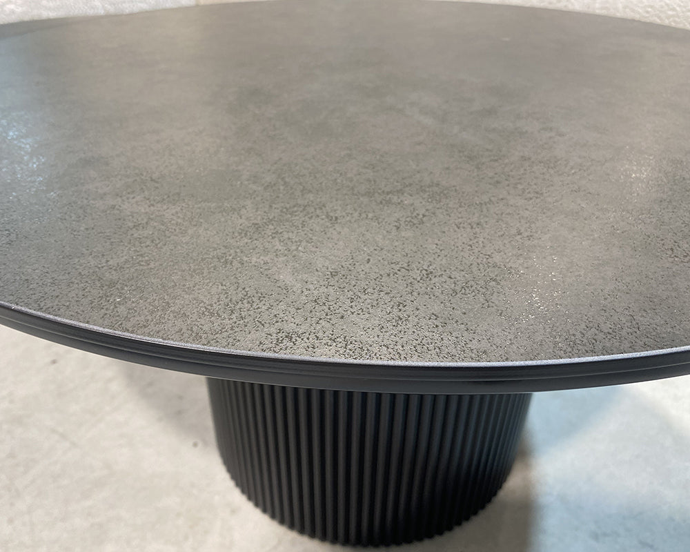 Détail plateau - Duo - céramique noire avec renfort bois