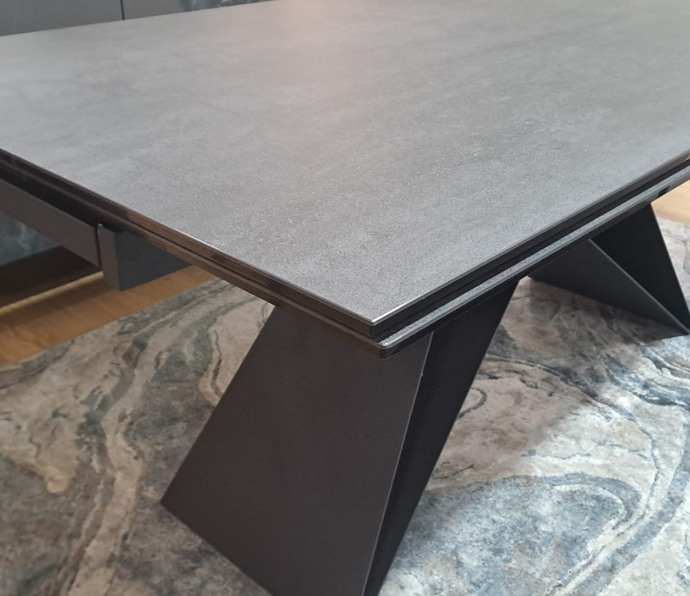 Table céramique grise extensible rectangulaire L180cm (280cm ouverte) - Eddy