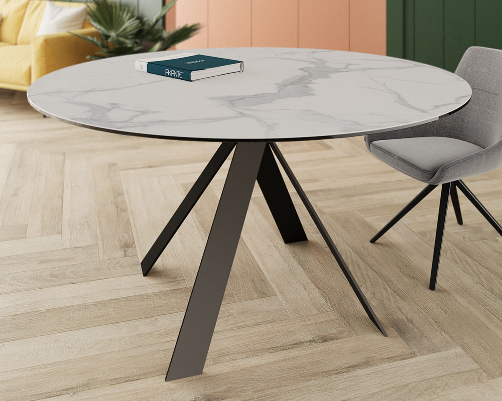 Table Austy en situation - salle à manger - pied acier laqué mat