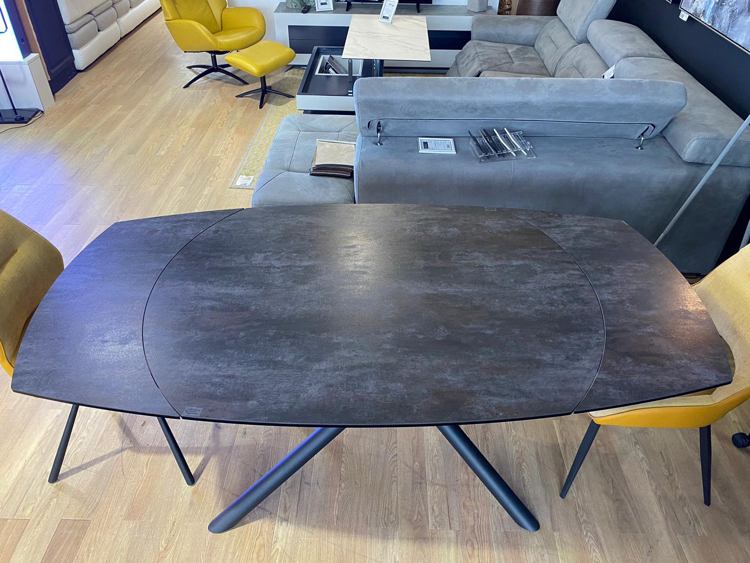 Extendable ceramic table 130x100cm - Miranda