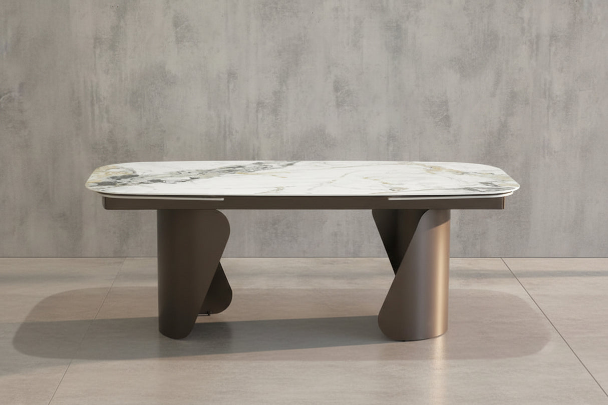 Table Tina en situation – salle à manger - pied métal peint bronze