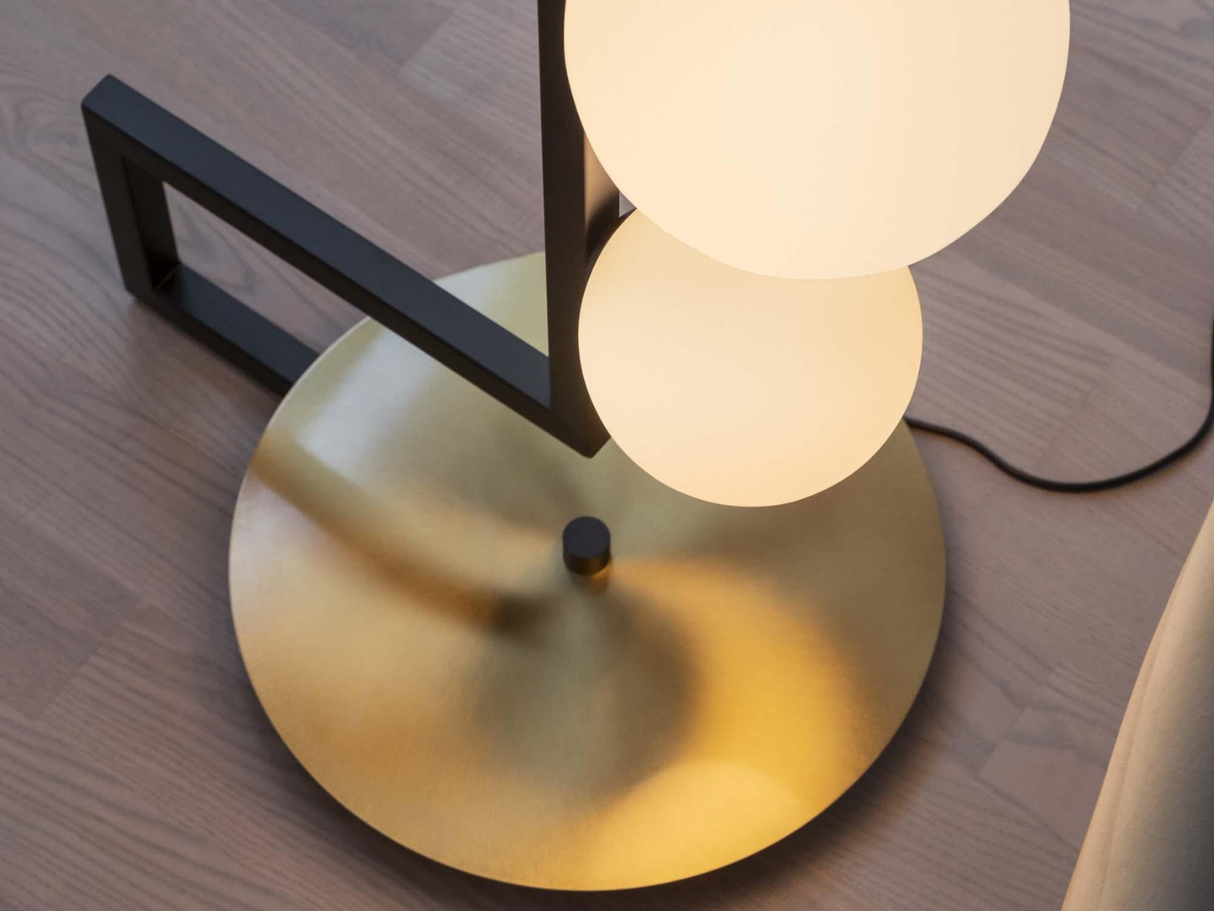 Lampadaire boule moderne - Birdy