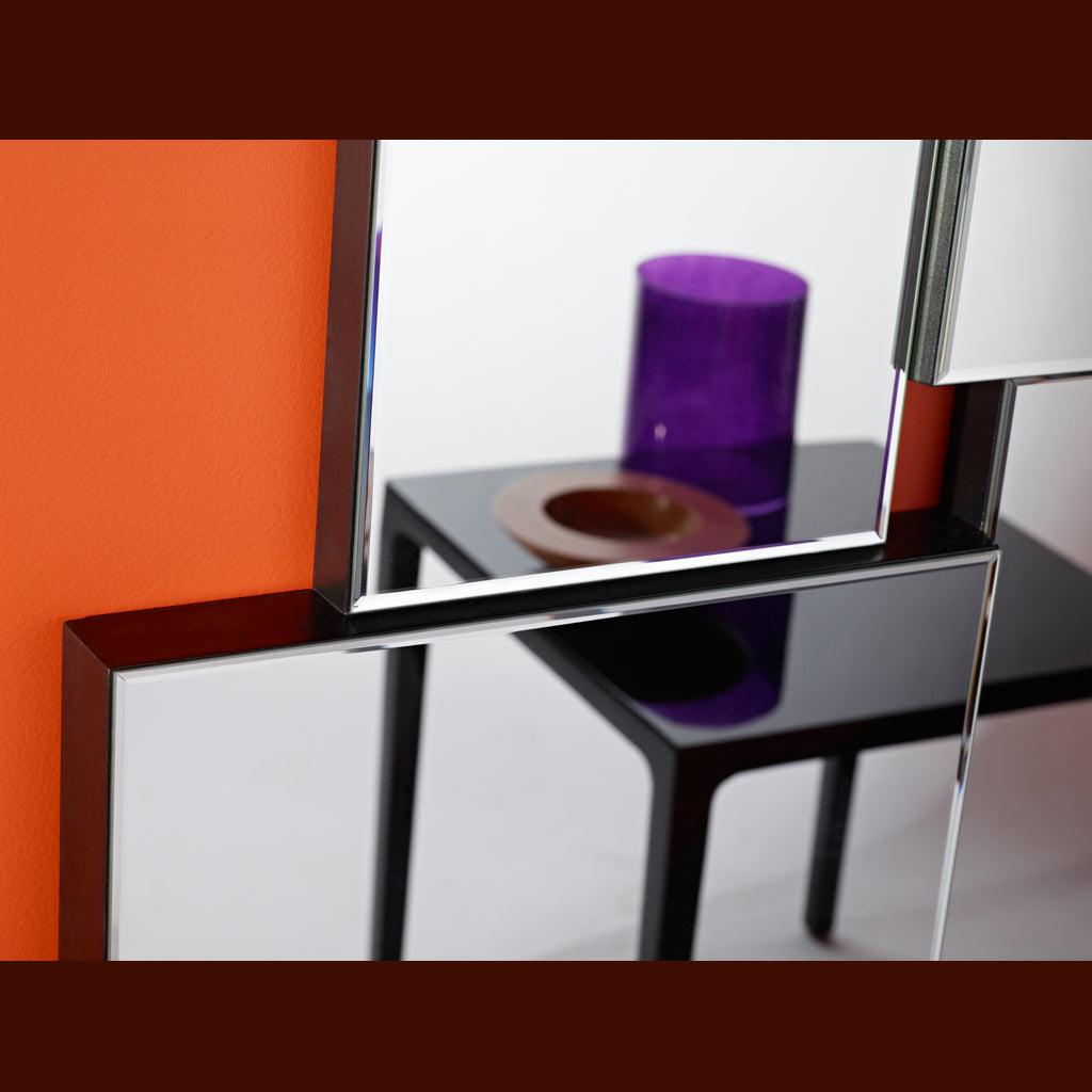 Détail miroir mural – Cris – rectangulaires superposés
