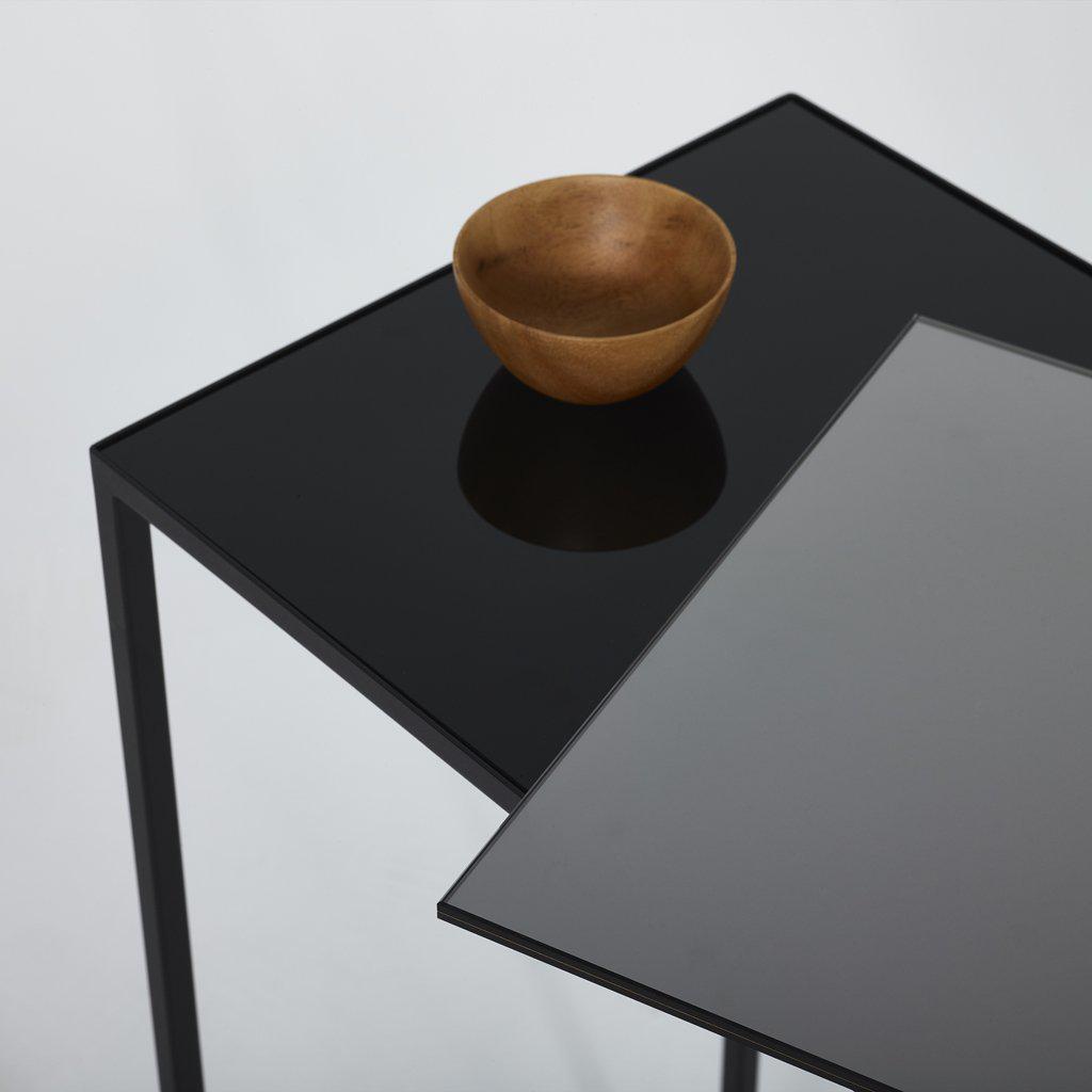 Zoom console d'entrée design – Mia – verre teinté noir et gris