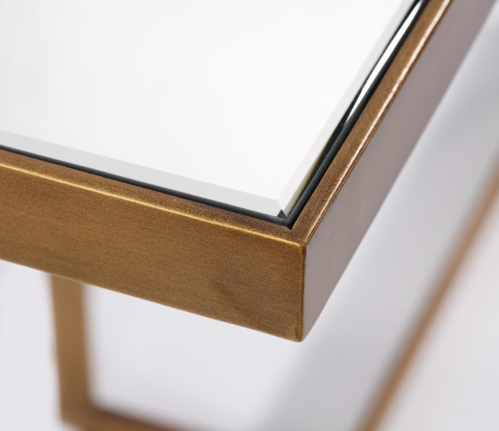 Détail console d'entrée – Sana – verre miroir – pieds métal laiton