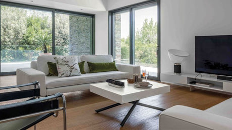 Comment Relever une Table Basse Relevable en un Geste Simple ?