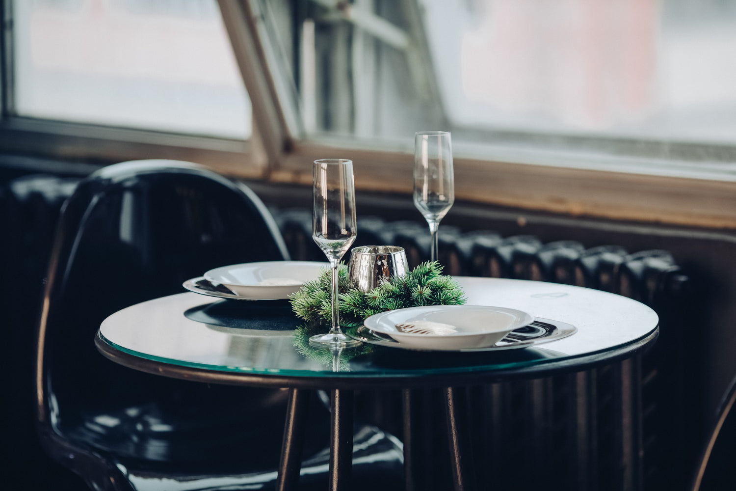 Pourquoi choisir une table basse ronde en verre ?