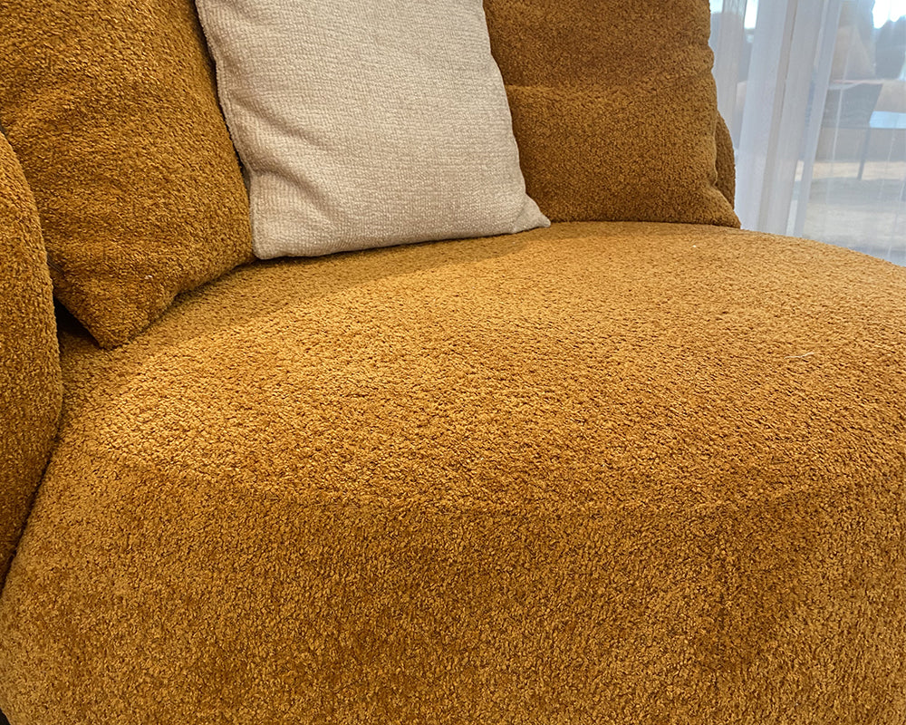 Fauteuil rond en tissu terracota - Souffle d'intérieur