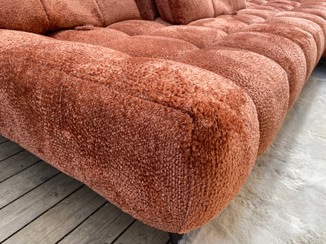 canapé d'angle avance recule en tissu bouclette terracotta