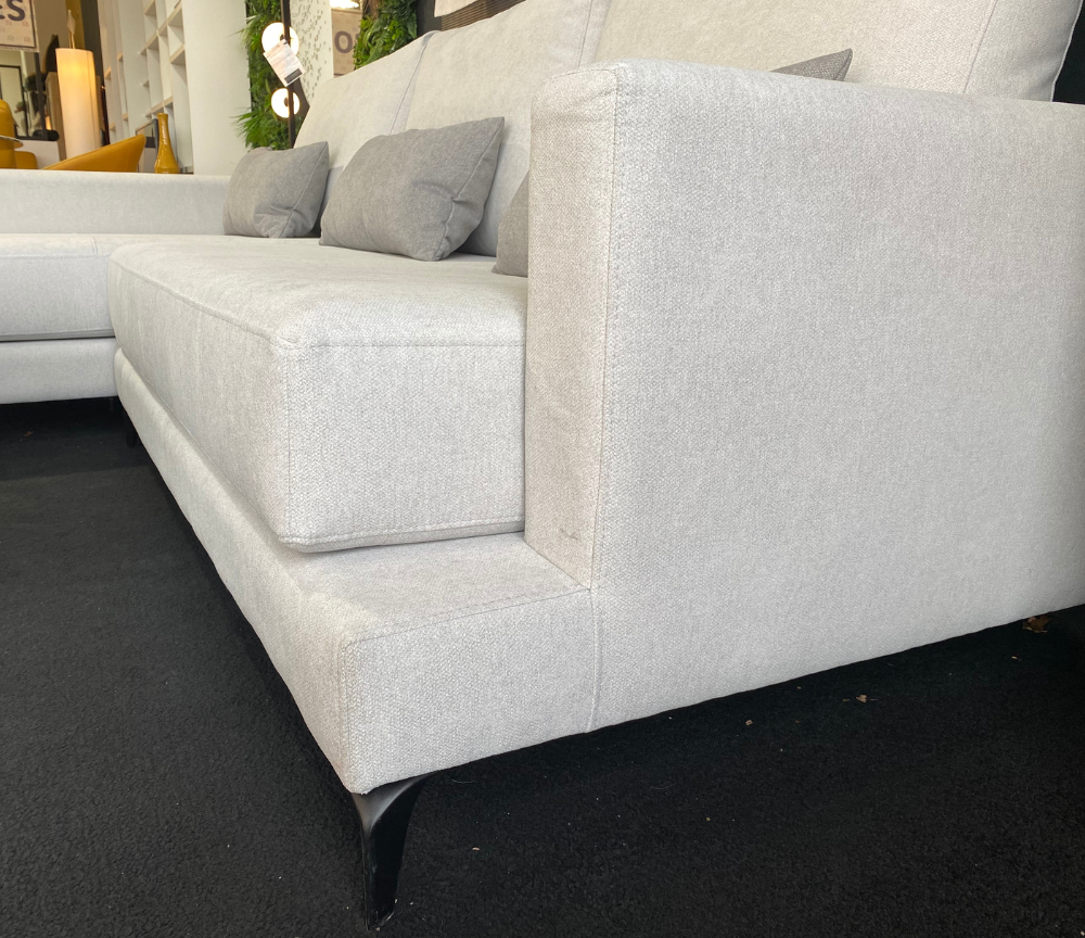 Canapé d'angle gris clair tissu design avec méridienne - Vitto