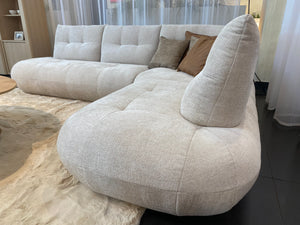 canape-moony-avec-table-basse-design-souffle-interieur