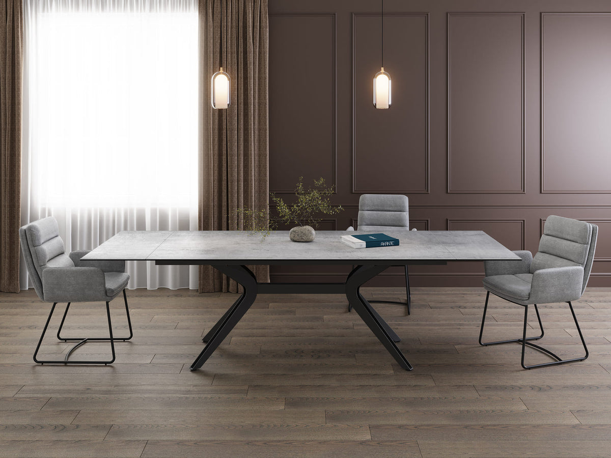 Chaise Copenhague Akante tissu gris piètement acier noir - vue de profil