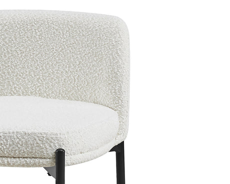 Chaise de bar tissu bouclette blanc – zoom sur le tissu de l'assise
