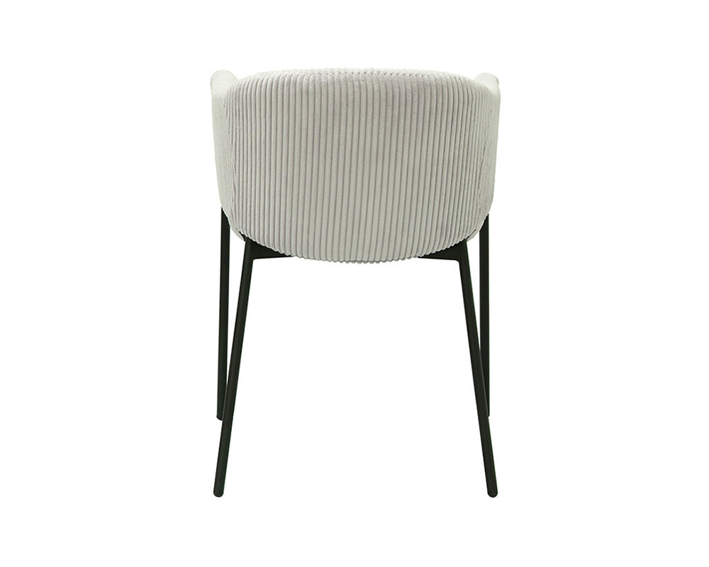 Chaise de salle à manger avec accoudoir en velours gris clair - Rousseau - Souffle d'intérieur