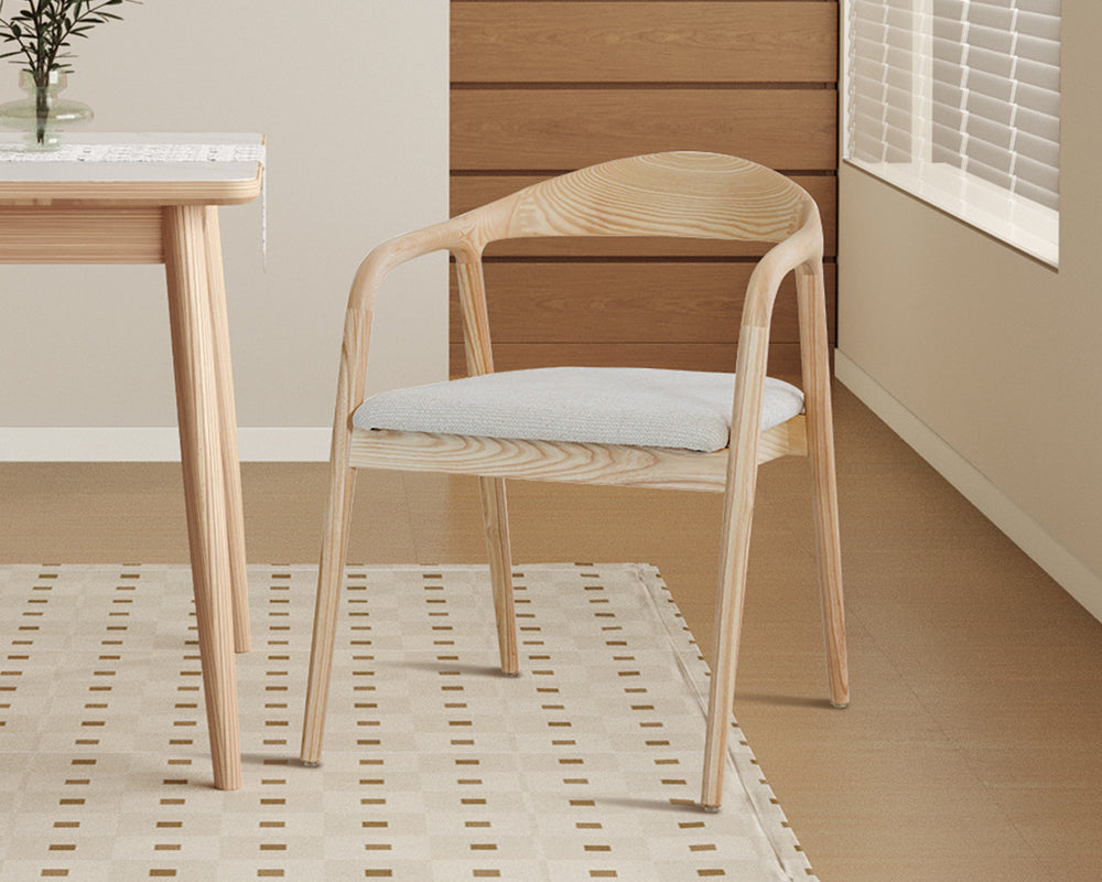 Chaise salle à manger Clany en situation – salle à manger – bois de frêne naturel