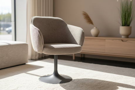 Chaise de repas Calise en situation - en showroom -  tissu 100% polyester