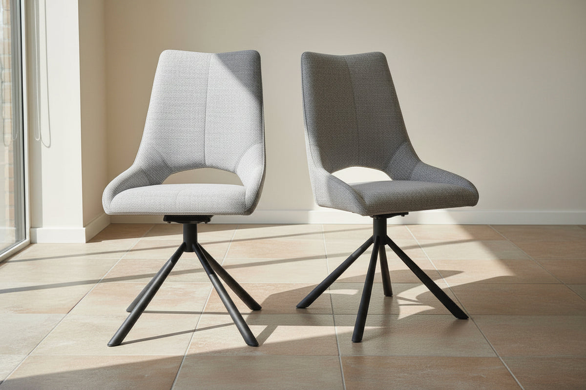 Chaise de repas Gura - vue face - velours