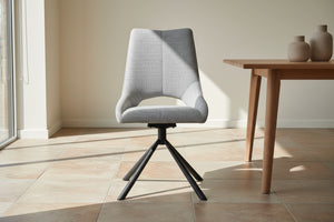 Chaise de repas Gura - vue face - velours