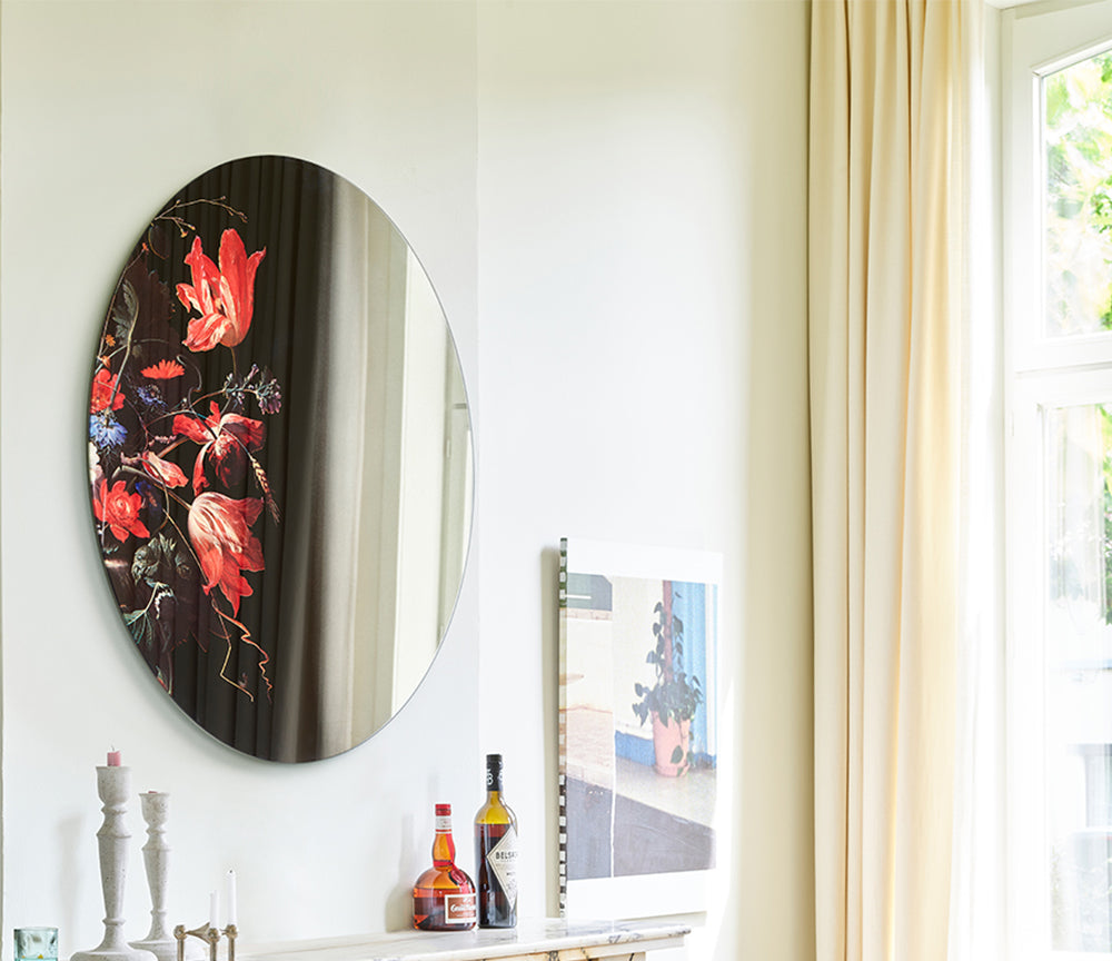 Miroir rond motif floral Museo – vue en situation salon
