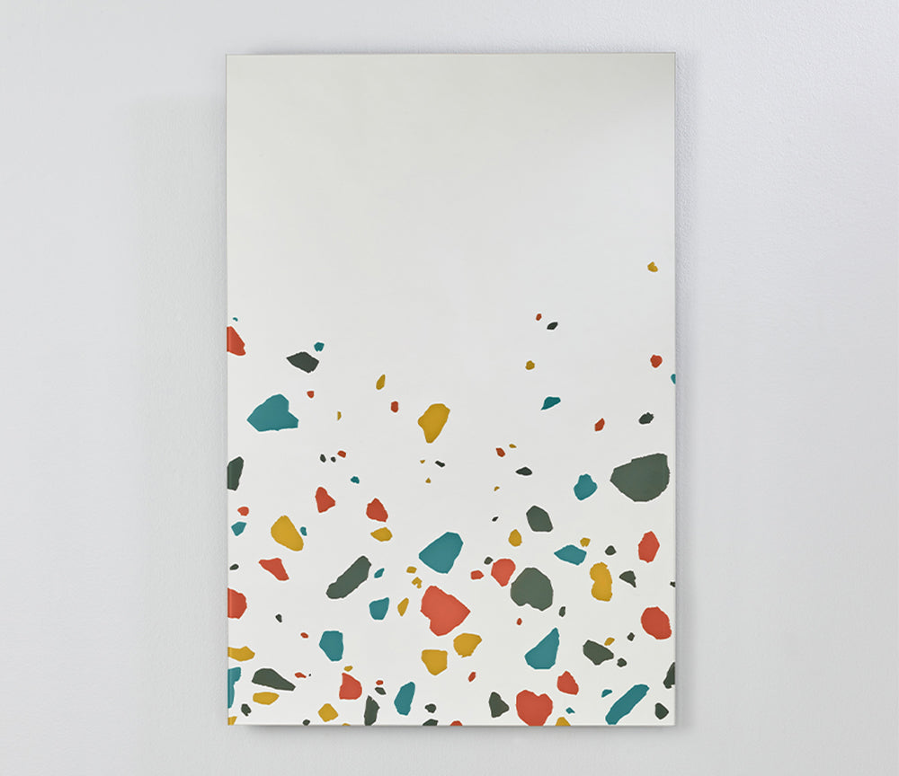Grand miroir mural terrazzo – zoom motif coloré