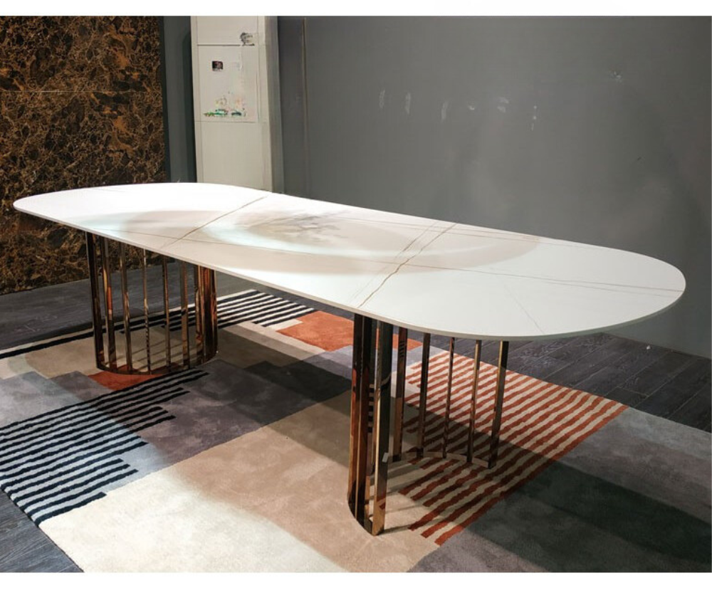 Grande table à manger céramique marbre blanc pieds métal doré - Souffle d'intérieur