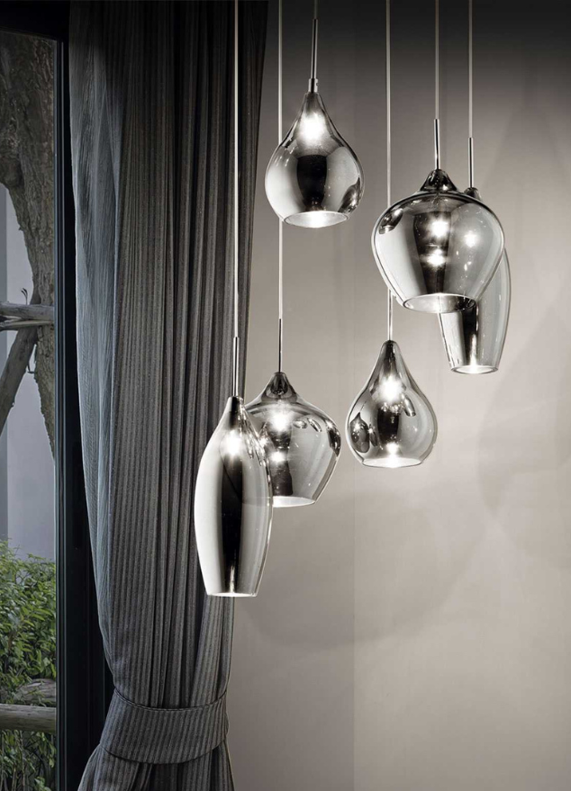 Lustre moderne design Sofia en situation – salon – verre soufflé fumé