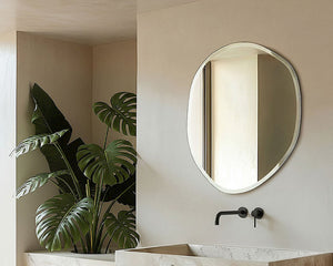 Miroir organique Pure M en situation – salle d'eau – sans cadre