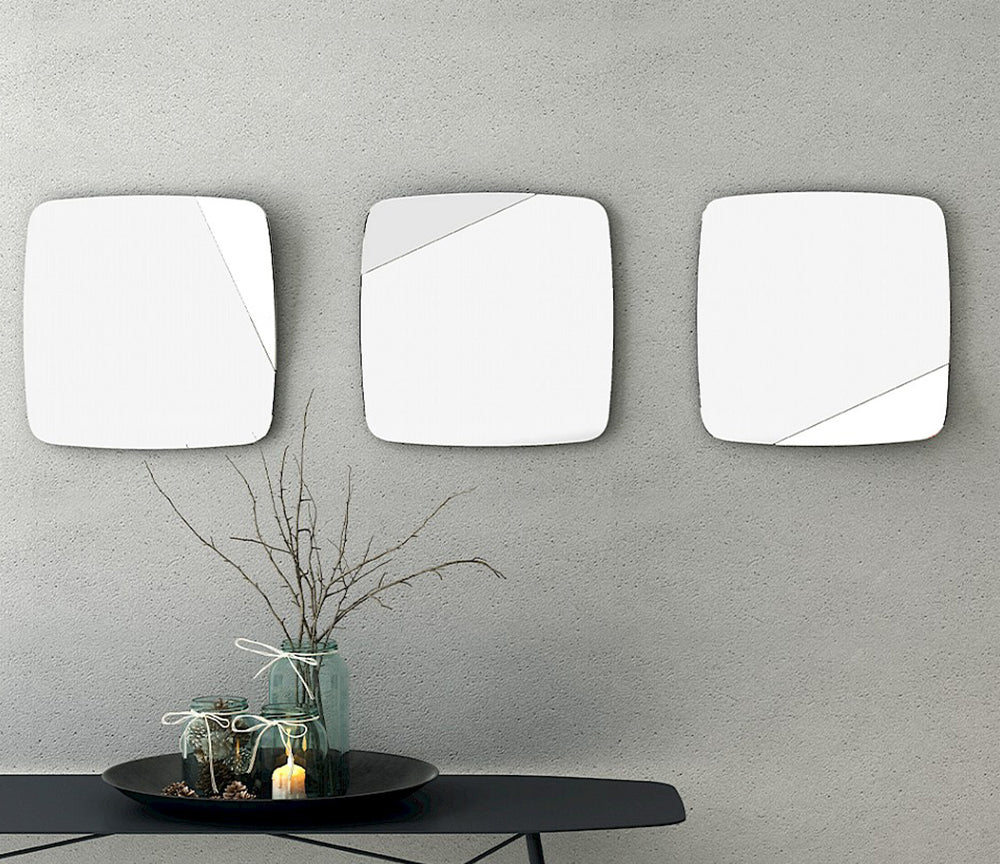 Miroir carré Tilty – zoom bord incliné