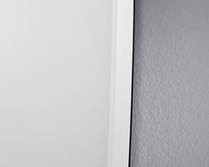 Détail miroir mural – Pure M – sans cadre