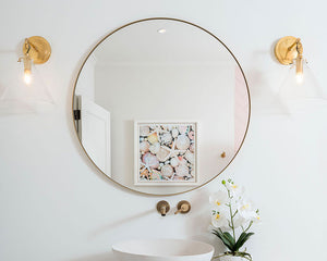 Miroir mural rond design contour doré - Deknudt mirrors - Souffle d'Intérieur