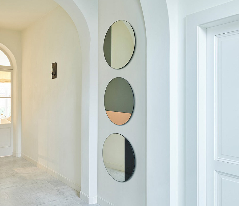 Miroir rond noir Cord – vue en situation entrée