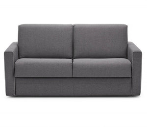 Canapé convertible rapido 3 places Reva – vue de face – tissu gris – avec accoudoirs 