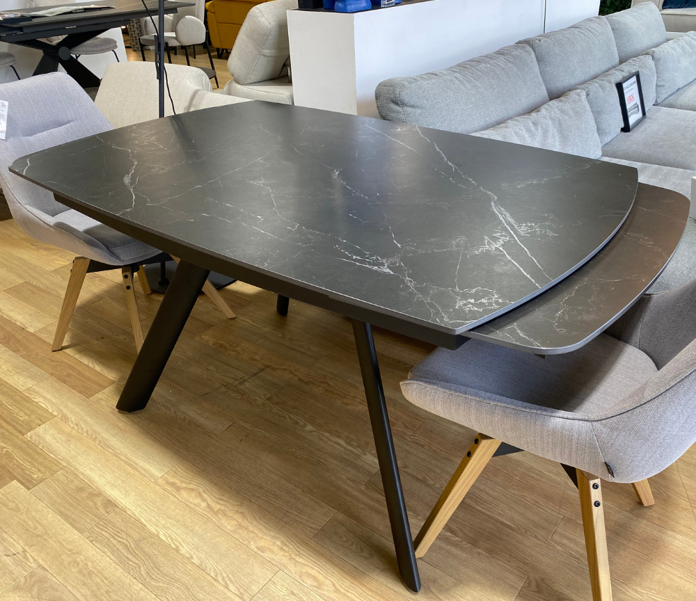 Table noir céramique extensible  - Souffle d'intérieur 