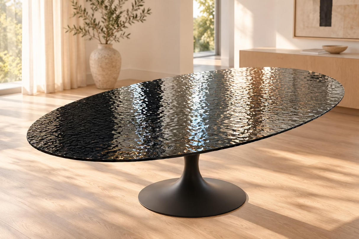 Table à manger organique en verre noir - Caly