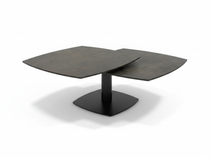 Table basse pivotante Theresa – vue de face – céramique rouille – pieds métal noir mat