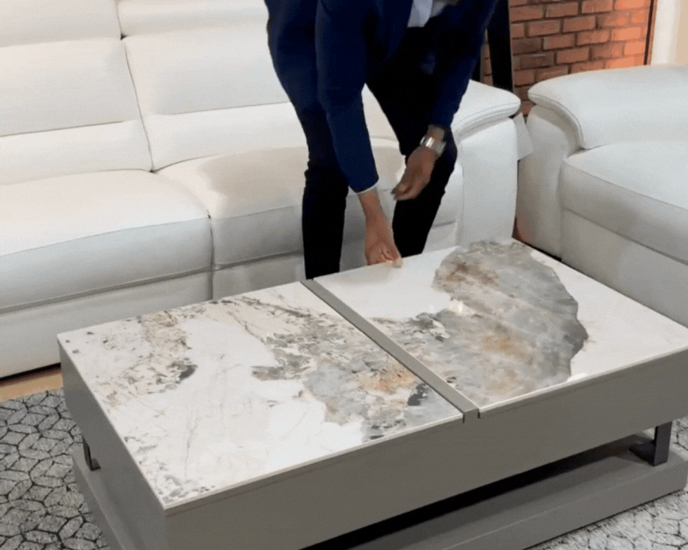 ouverture d'une table basse avec plateau relevable