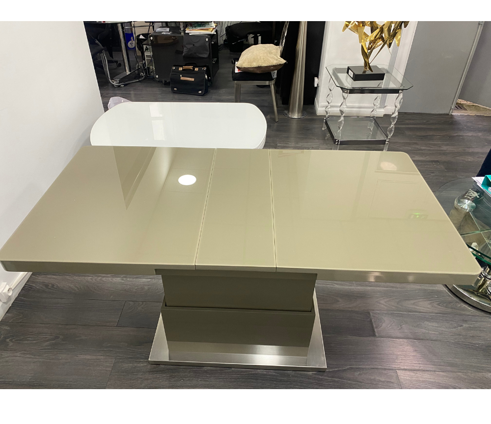 Table basse relevable extensible en verre taupe L125 cm - Jul