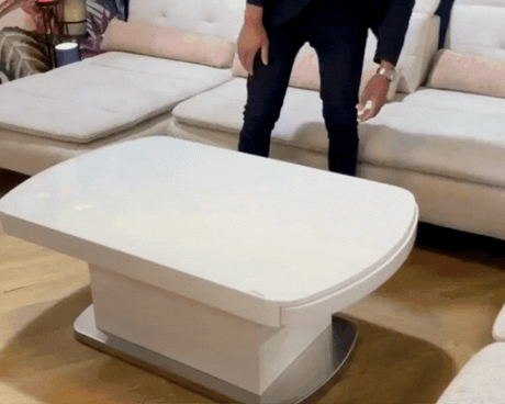 Table basse relevable et extensible en table haute
